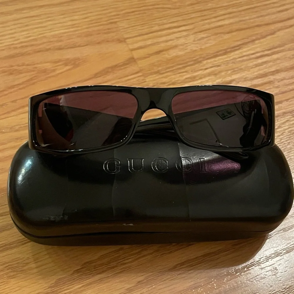 Gucci Sunglasses, Men’s, Great Condition!~